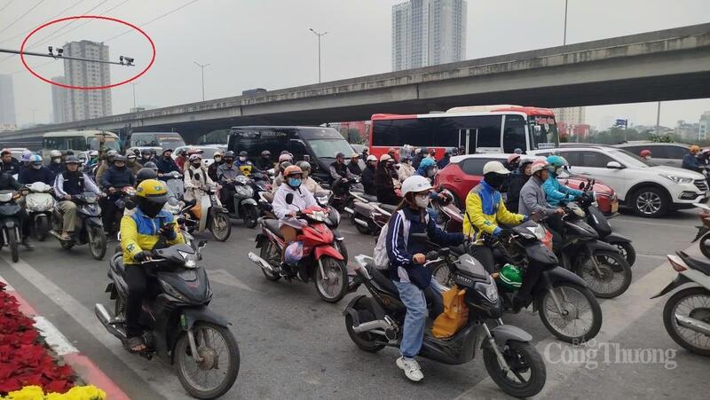 Hà Nội sẽ tăng cường giám sát giao thông 24/24 giờ bằng hệ thống camera AI trong kỳ nghỉ tết Dương lịch 2026.