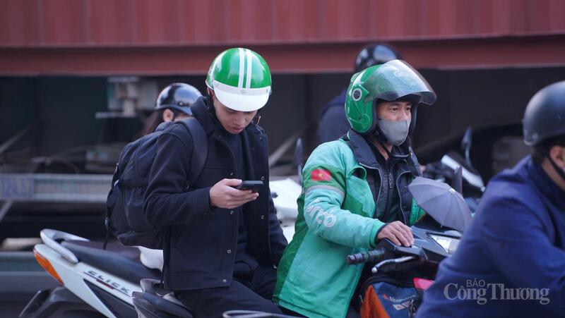 Giao thông Hà Nội ra sao trong ngày làm việc cuối cùng năm 2025?  - 18