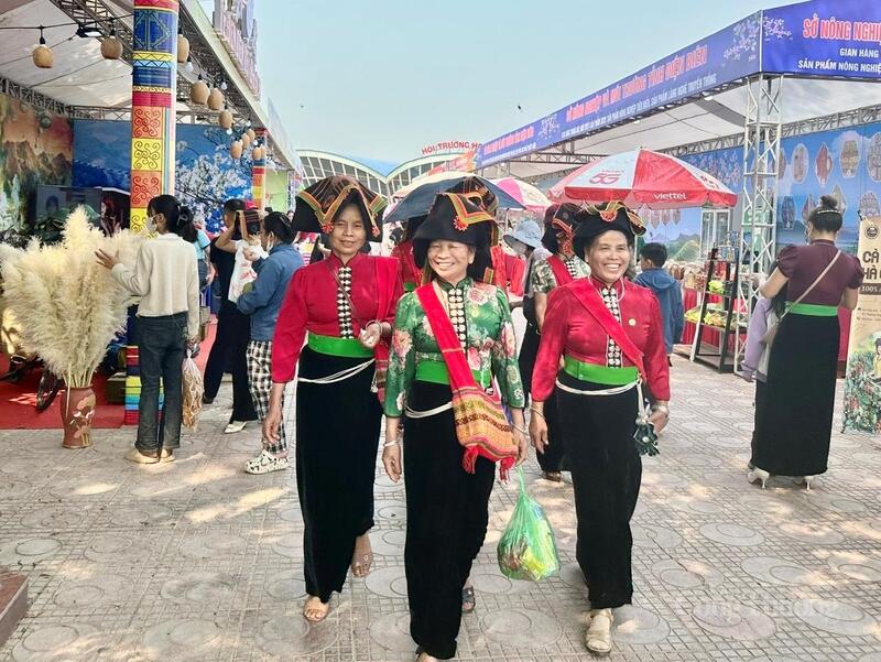 Sức hút của điểm đến Điện Biên từ các sản phẩm du lịch lễ hội gắn với giá trị văn hóa – lịch sử đặc sắc.