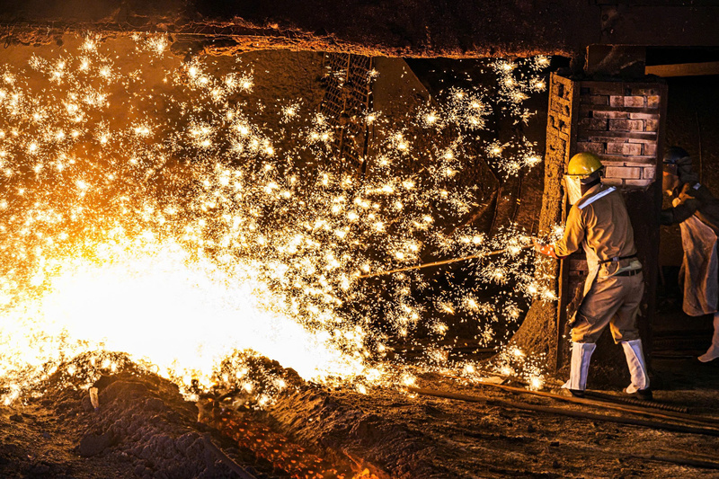 Tại Quảng Ngãi đã xuất hiện nhiều doanh nghiệp tiên phong chuyển đổi sản xuất theo hướng xanh, sử dụng năng lượng hiệu quả và thân thiện với môi trường. Ảnh: Nguyễn Dương