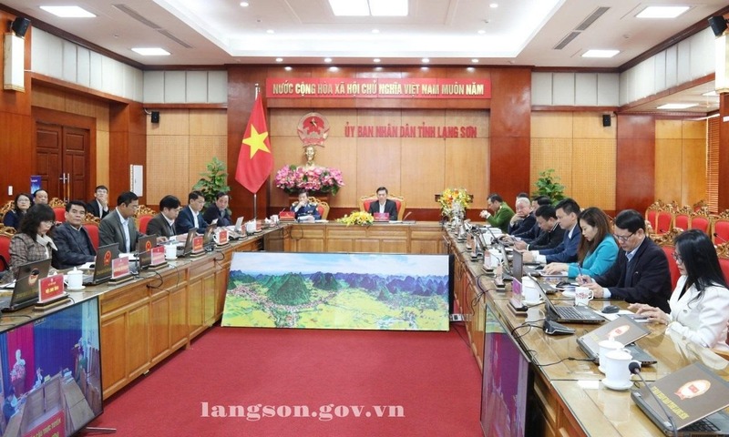 Hội nghị tổng kết công tác chống buôn lậu, gian lận thương mại và hàng giả năm 2025. Ảnh: Cổng TTĐT Lạng Sơn