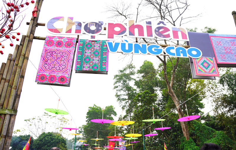 Sắc màu vùng cao. Ảnh: Kim Yến