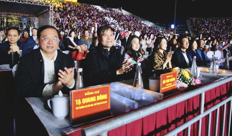 Các đại biểu tham dự sự kiện. Ảnh: Thanh Tùng