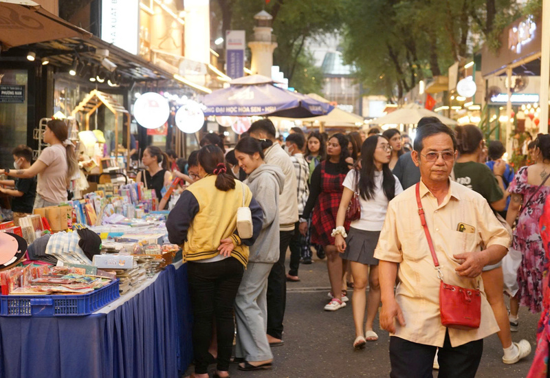 Đường sách TP. Hồ Chí Minh: Điểm hẹn văn hóa đọc đầu năm 2026 - 1