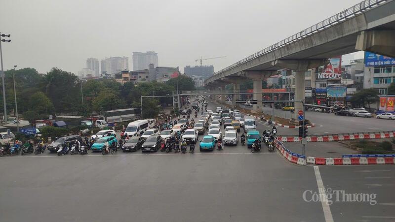 Khu vực ngã tư Hồ Tùng Mậu, Phạm Hùng.