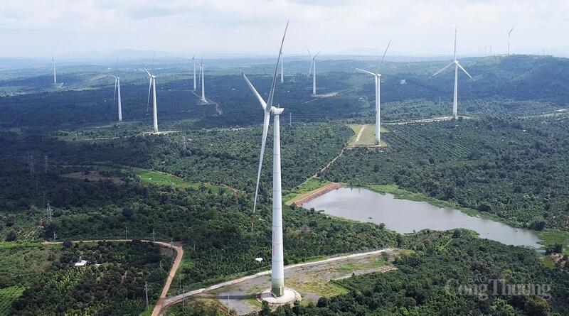 Điện năng lượng tái tạo là một trong những thế mạnh của Đắk Lắk trong giai đoạn mới. Ảnh: Vũ Long