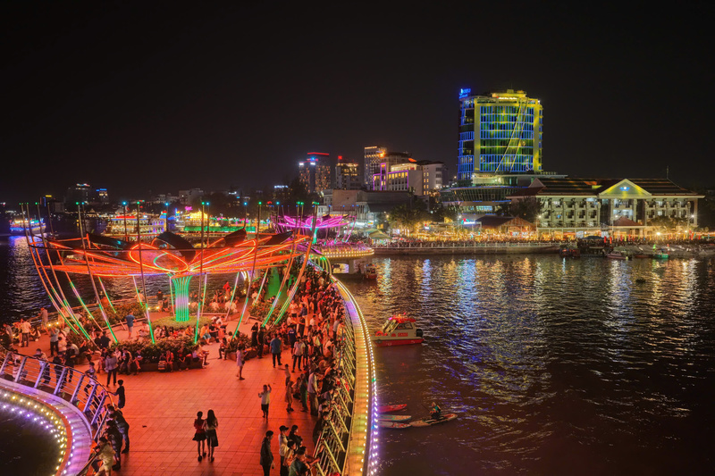 Chuỗi sự kiện Lễ hội Văn hóa Sông nước Cần Thơ 2025, “cú hích” quan trọng cho kinh tế du lịch toàn vùng ngay từ những ngày đầu năm 2026.