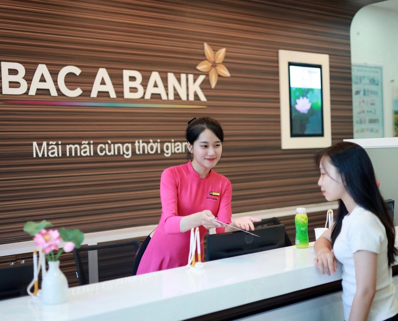 Mobile Banking của BAC A BANK đã trở thành người bạn đồng hành của nhiều khách hàng
