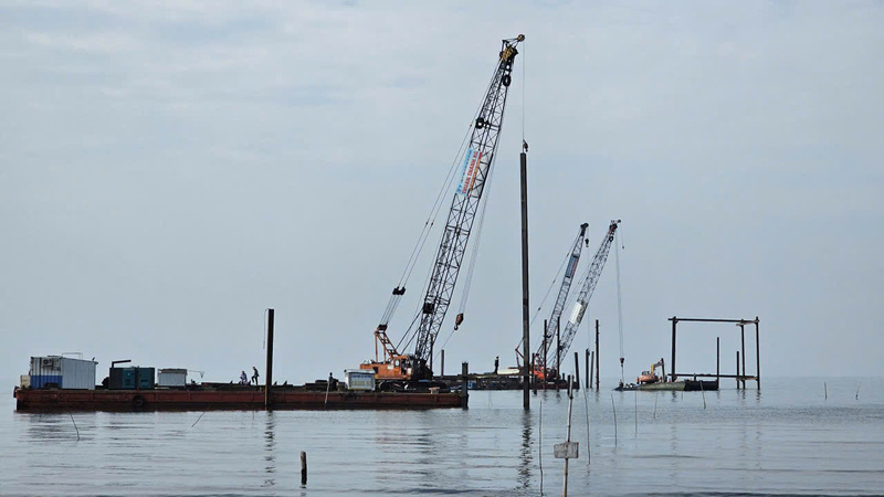 EVNSPC thi công thần tốc tuyến đường dây trên không, khắc phục sự cố cáp ngầm cấp điện cho đặc khu Phú Quốc.