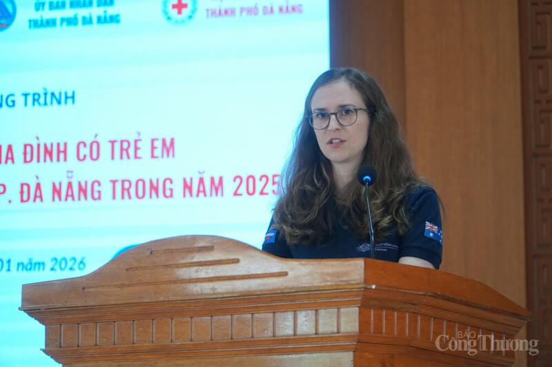 Bà Madeleine Jayne Plocki, Quyền Tham tán Phát triển, Đại sứ quán Úc tại Việt Nam