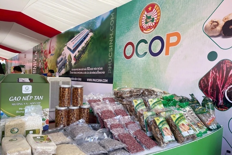 Sản phẩm OCOP của Sơn La đa dạng từ mẫu mã đến chủng loại. Ảnh: Đức Bình.