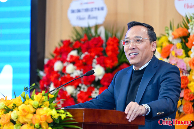 Thứ trưởng Nguyễn Hoàng Long phát biểu chỉ đạo tại hội nghị