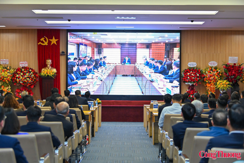 Toàn cảnh hội nghị