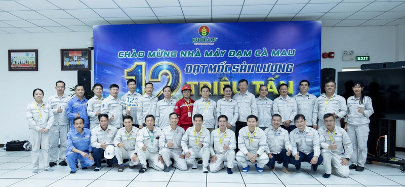 CBCNV Nhà máy Đạm Cà Mau quyết tâm chinh phục những cột mốc cao hơn trong tương lai (Ảnh PVCFC)