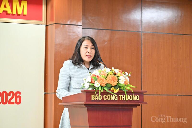 Trưởng Phòng Chuyên đề - Sự kiện Dương Thị Nga. Ảnh: Cấn Dũng