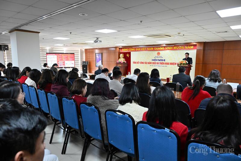 Hội nghị Tổng kết công tác Đảng, công tác chuyên môn năm 2025 và triển khai nhiệm vụ năm 2026. Ảnh: Cấn Dũng