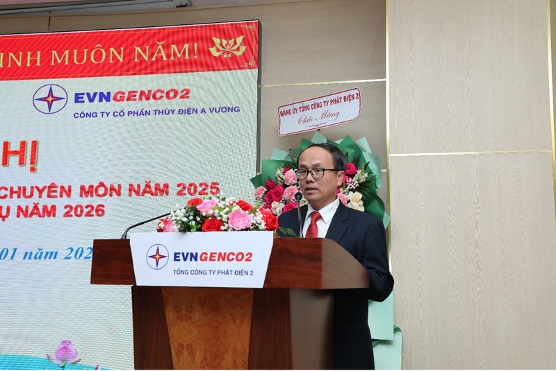 Đồng chí Đoàn Ngọc Nam, Chủ tịch Công đoàn phát biểu tại Hội nghị. Ảnh: Bình An