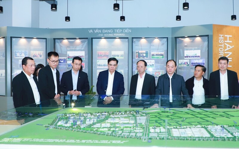 Tỉnh Nghệ An sẽ tập trung giải quyết các khó khăn, vướng mắc của doanh nghiệp. Ảnh: Thu Huyền