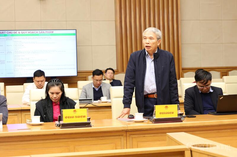 Đại diện các hiệp hội chia sẻ ý kiến. Ảnh: Đỗ Nga