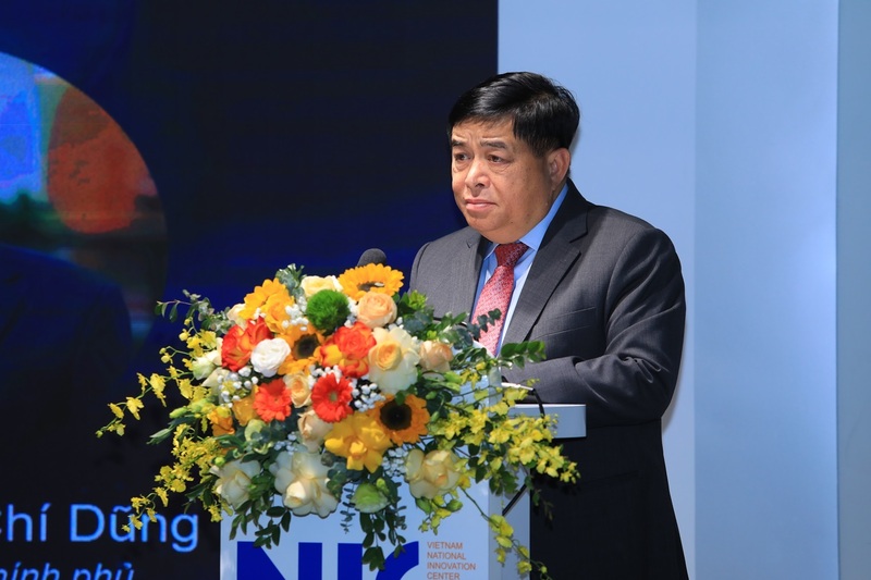 Phó Thủ tướng Chính phủ Nguyễn Chí Dũng phát biểu.