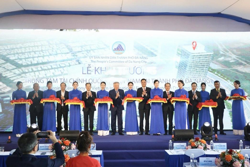 Trung tâm Tài chính quốc tế Việt Nam tại thành phố Đà Nẵng chính thức khai trương chiều 9/1