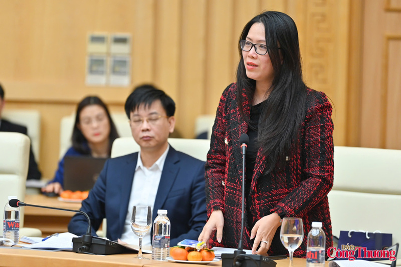 Bà Vũ Hương Trà - Phó trưởng phòng Cục Quản lý giá (Bộ tài chính). Ảnh: Nam Nguyễn