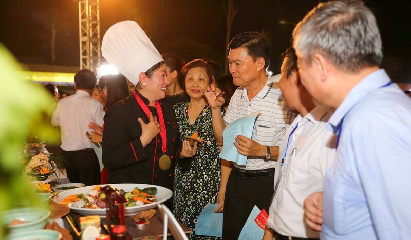 Nghệ An quảng bá rộng rãi món lươn tại các hội chợ quốc tế, triển lãm ẩm thực và các sự kiện du lịch quốc tế