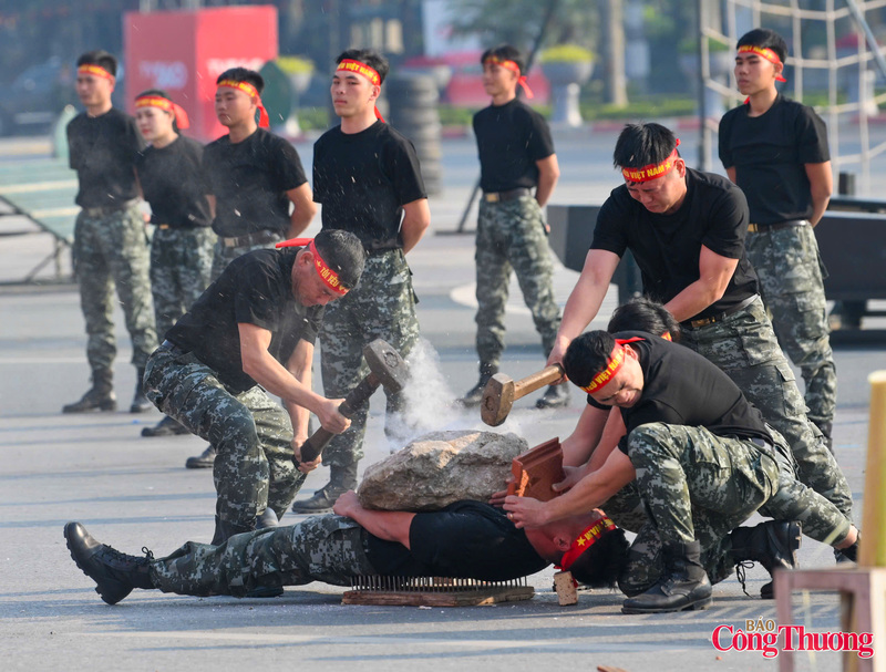 Nội công triển khai tối đa sức mạnh thể chất và tinh thần, từ đó các cán bộ chiến sĩ áp dụng vào kỹ thuật chiến đấu, cũng như gia tăng sức khỏe tâm khí.