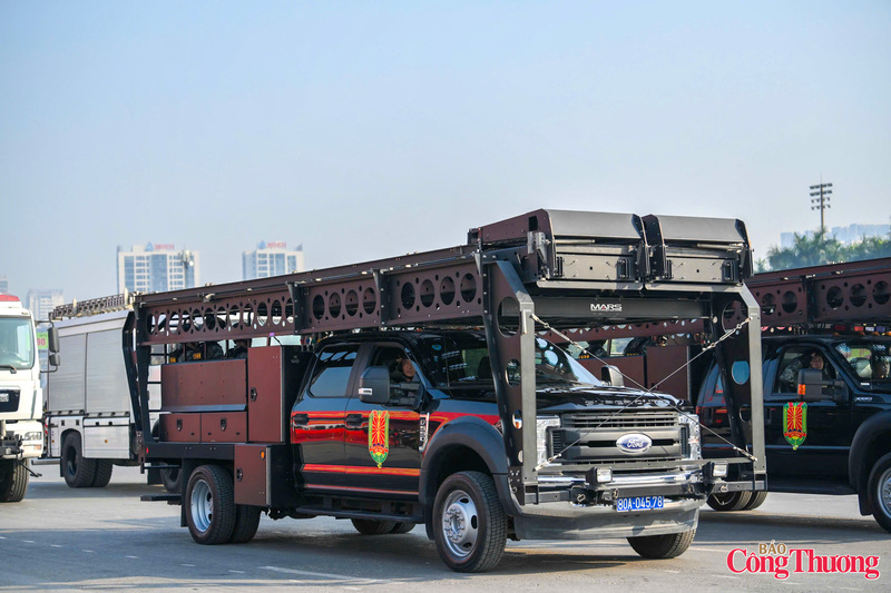 Thời gian qua, các lực lượng tham gia bảo vệ Đại hội XIV đã tổ chức huấn luyện, tập luyện nghiêm túc, bài bản, sát thực tế; thường xuyên rà soát, hoàn thiện các phương án, kịch bản xử lý tình huống, bảo đảm không để bị động, bất ngờ trong mọi tình huống.