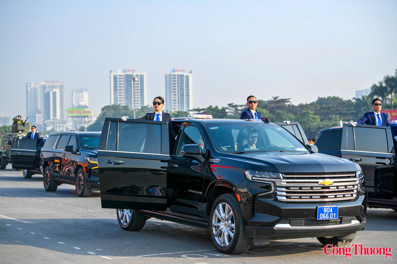 Các lực lượng tham gia bảo vệ Đại hội XIV của Đảng đã duyệt đội ngũ, diễu hành phương tiện, thiết bị kỹ thuật và các nội dung khác theo kế hoạch đề ra.