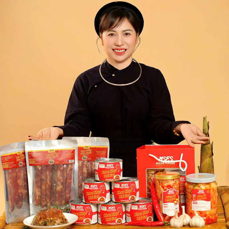 Bà Nguyễn Thị Vân Nga - Phó Giám đốc Hợp tác xã Mai Sao Lạng Sơn. Ảnh: NVCC