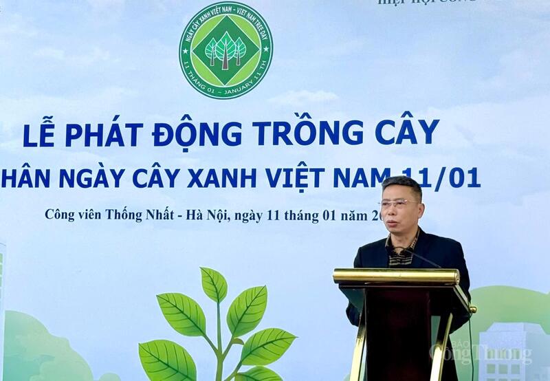 Ông Tạ Quang Vinh - Cục trưởng Cục Kết cấu hạ tầng xây dựng, Bộ Xây dựng phát biểu tại buổi lễ.