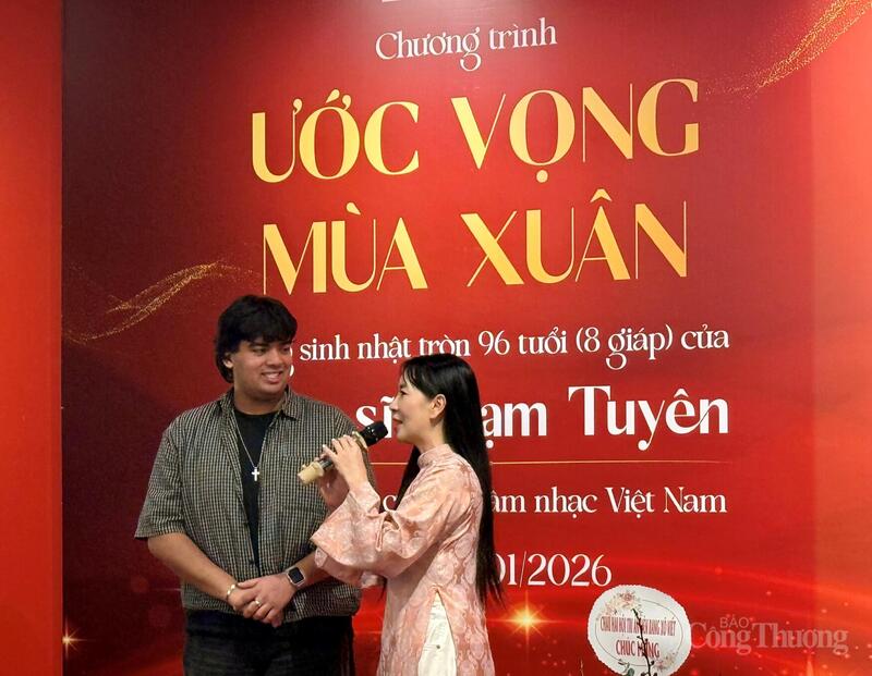 Nghệ sĩ trẻ Jayden Trịnh chia sẻ tình cảm sâu sắc tới nhạc sĩ Phạm Tuyên. Ảnh: Diệu Anh