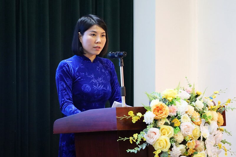 Bà Lê Hải An, Phó Bí thư Đảng ủy, Phó Viện trưởng Viện Nghiên cứu Chiến lược, Chính sách Công Thương báo cáo tổng kết của Viện năm 2025