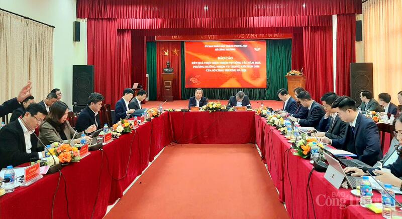 Chủ tịch UBND TP. Hà Nội Vũ Đại Thắng đã có buổi làm việc với Sở Công Thương Hà Nội. Ảnh: N.H