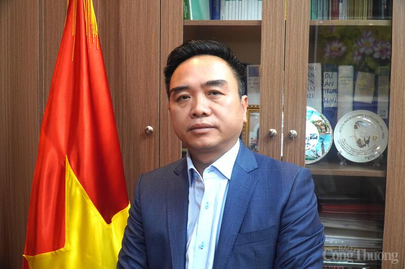 PGS.TS Đỗ Văn Mạnh - Viện trưởng Viện Khoa học công nghệ năng lượng và môi trường, Viện Hàn lâm Khoa học và Công nghệ Việt Nam.