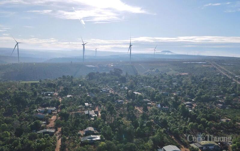 Nhà máy Điện gió Ia Pech và Ia Pech 2 chính thức vận hành thương mại toàn bộ bổ sung thêm nguồn điện sạch cho hệ thống điện quốc gia.
