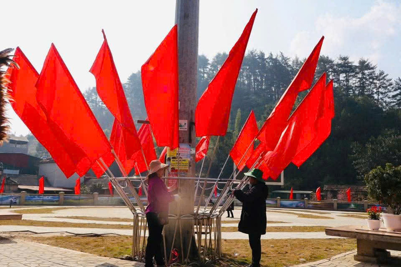 Lào Cai: Vùng cao rực rỡ chào mừng Đại hội Đảng lần thứ XIV - 7