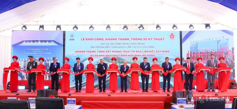 Lễ khánh thành và tổng kết phong trào thi đua liên kết xây dựng Dự án Nhà máy Thủy điện Hòa Bình mở rộng; trong đó, có hạng mục thiết bị cơ khí thủy công do Viện Nghiên cứu Cơ khí chế tạo, cung cấp