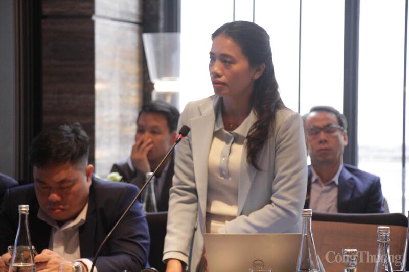 Đại diện Bộ Tài chính chia sẻ về những thay đổi quan trọng trong cơ chế, chính sách tài chính của Việt Nam nhằm tháo gỡ các vướng mắc cho việc tiếp nhận và sử dụng nguồn vốn ODA và vốn vay ưu đãi, đặc biệt là trong lĩnh vực năng lượng và các dự án JETP.