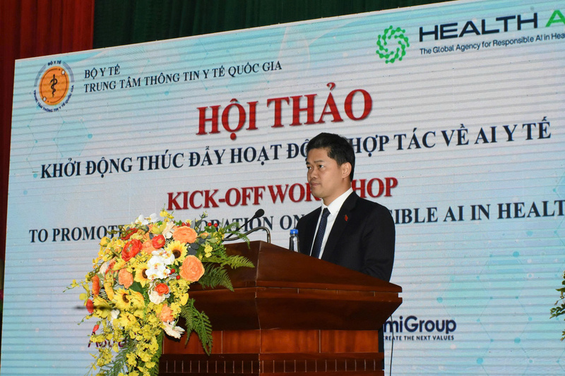 Thứ trưởng thường trực Y tế Vũ Mạnh Hà phát biểu tại hội thảo.