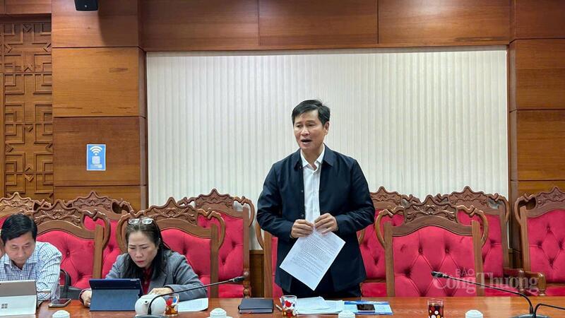 Ông Đỗ Việt Toàn, Chi cục trưởng Chi cục Hải quan khu vực XIV phát biểu tại buổi tổng kết. Ảnh: Vũ Long