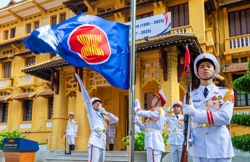 Việt Nam nổi lên là điểm đến đầu tư hấp dẫn đối với các nhà đầu tư đến từ ASEAN và các nhà đầu tư nước ngoài có trụ sở tại khu vực. Ảnh: Giang Nam