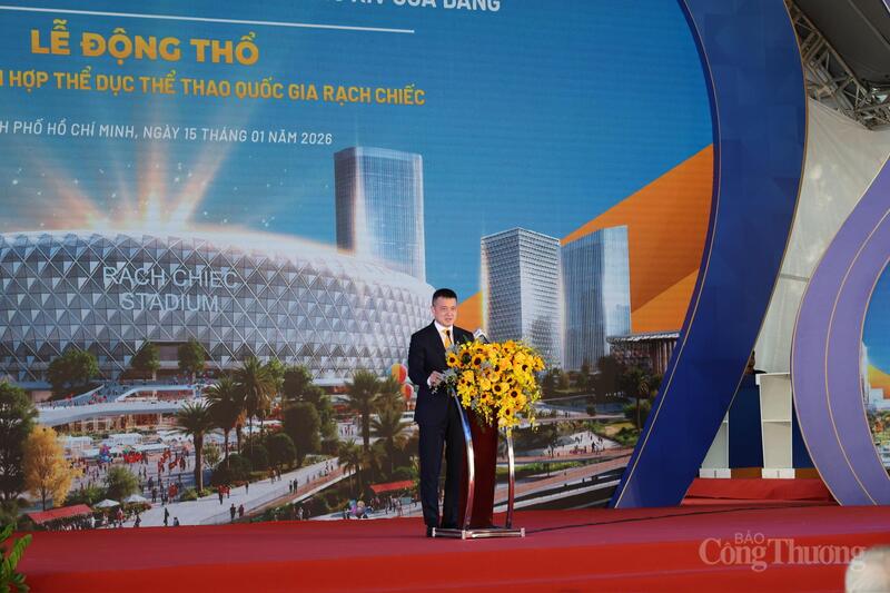 Ông Đặng Minh Trường - Chủ tịch HĐQT Tập đoàn Mặt Trời (Sun Group) phát biểu tại buổi lễ.