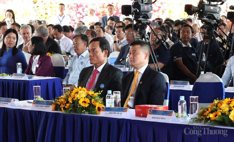 Bí thư Thành ủy TP. Hồ Chí Minh Trần Lưu Quang tham dự buổi lễ