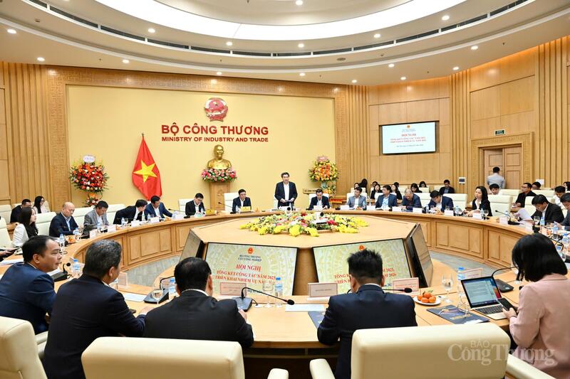 Toàn cảnh Hội nghị tổng kết công tác năm 2025, triển khai nhiệm vụ năm 2026 của Cục Công nghiệp.