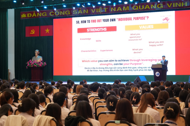 Ông Tsutomu Nara – Tổng giám đốc Ajinomoto Việt Nam chia sẻ bài học về cách tìm ra “Mục đích tồn tại” của mỗi cá nhân