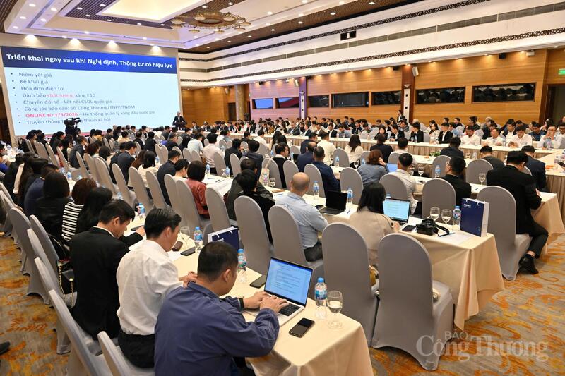 Hội nghị tổng kết công tác điều hành, cung ứng xăng dầu năm 2025 và triển khai kế hoạch năm 2026. Ảnh: Cấn Dũng