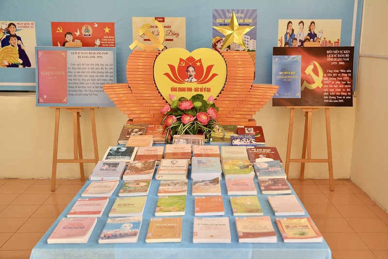 Không gian trưng bày tại Thư viện Đà Nẵng diễn ra từ ngày 15-18/01/2026. Ảnh: Ngọc Thảo