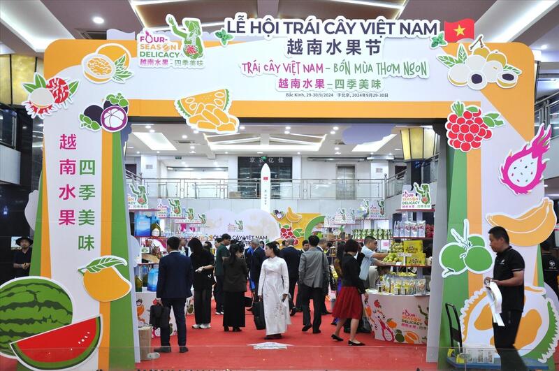 Việt Nam - Trung Quốc ký kết nhiều văn kiện hợp tác mở rộng kênh quảng bá hình ảnh và thương hiệu sản phẩm quốc gia. Ảnh: Nguyên Minh